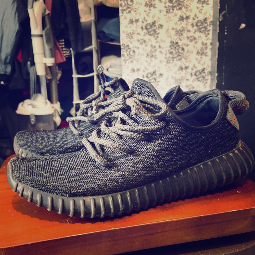 Great running shoe made by Addidas